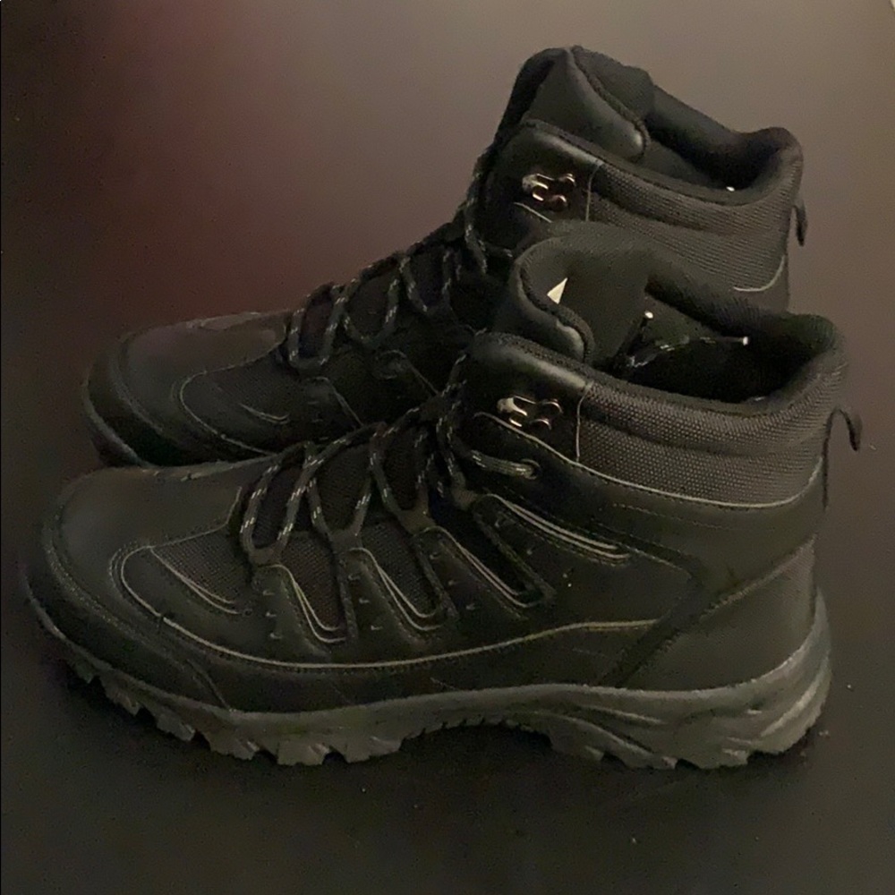 Boots - Picture 3 of 5